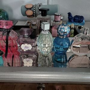 5 different perfumes